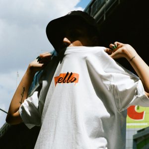 HELLO TEE